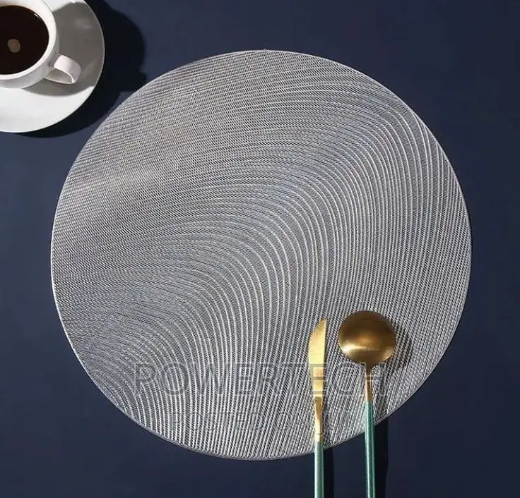 Dining Table Mats 6 Pieces Non Woven.