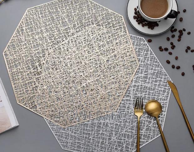 Dining Table Mats 6 Pieces ,/ Placemat