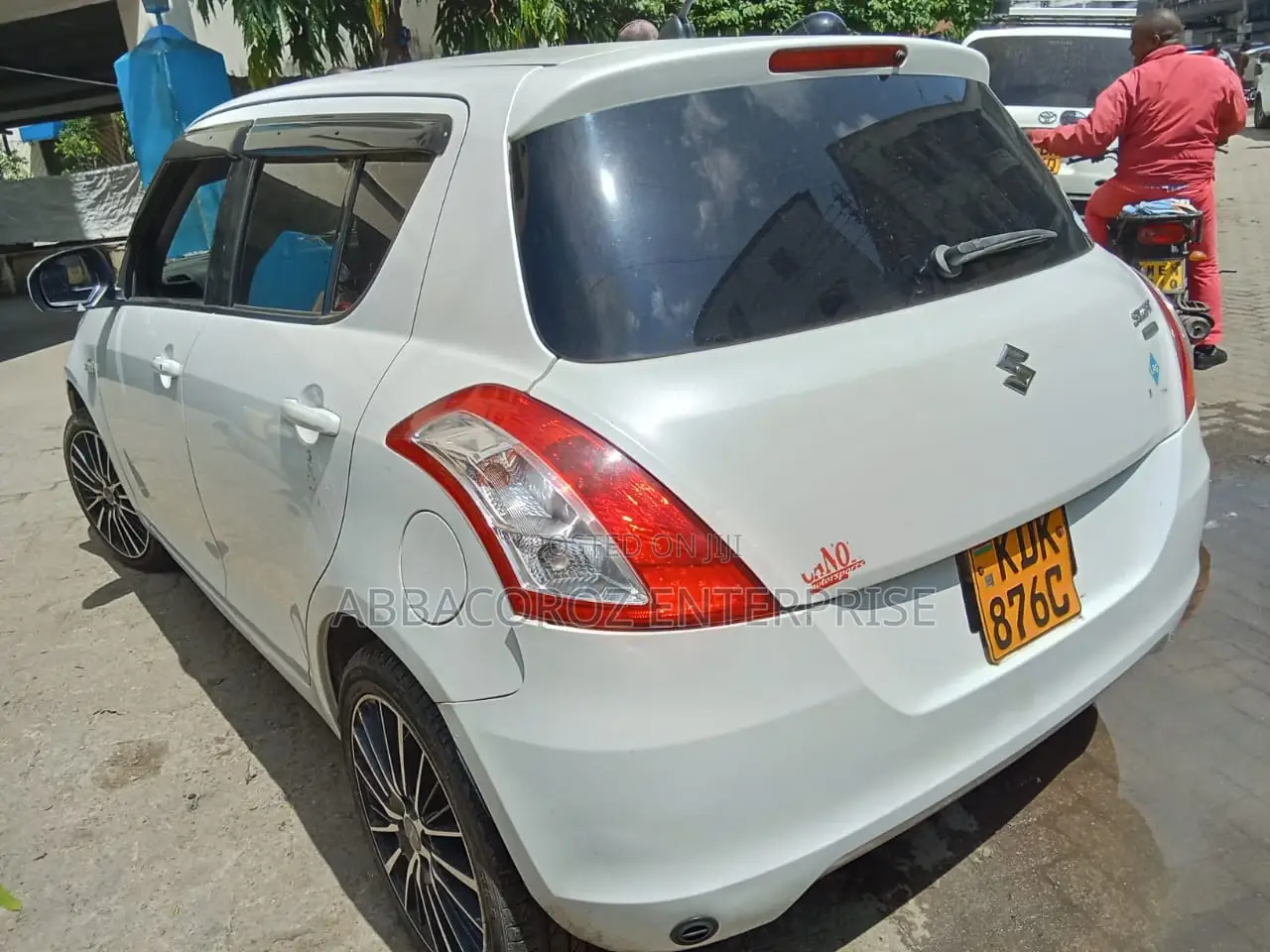 Suzuki Swift 2015 Pearl
