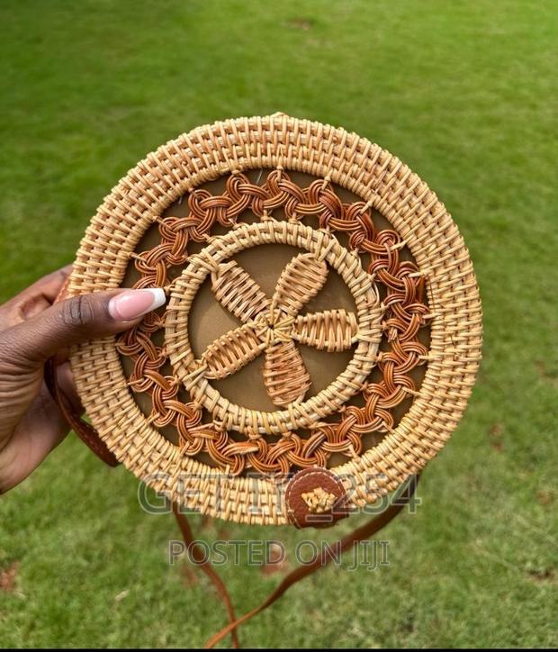 Classy Wooven Bags - thumbnail 2