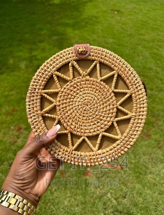 Classy Wooven Bags - thumbnail 5