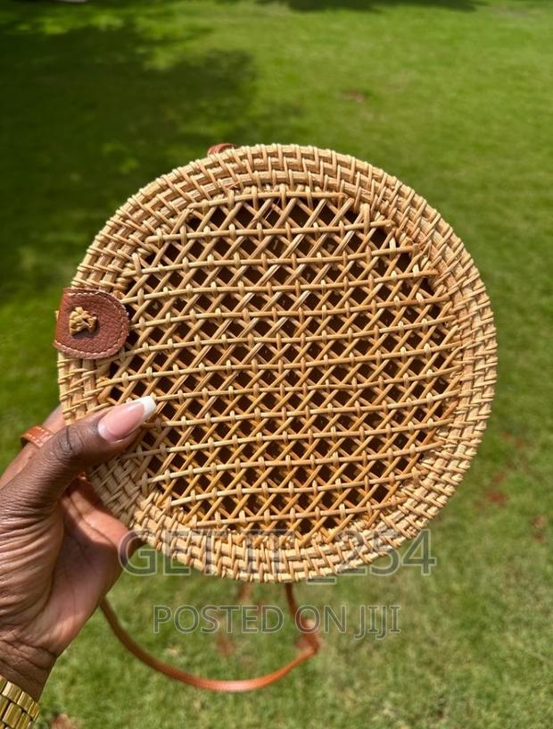 Classy Wooven Bags - thumbnail 6