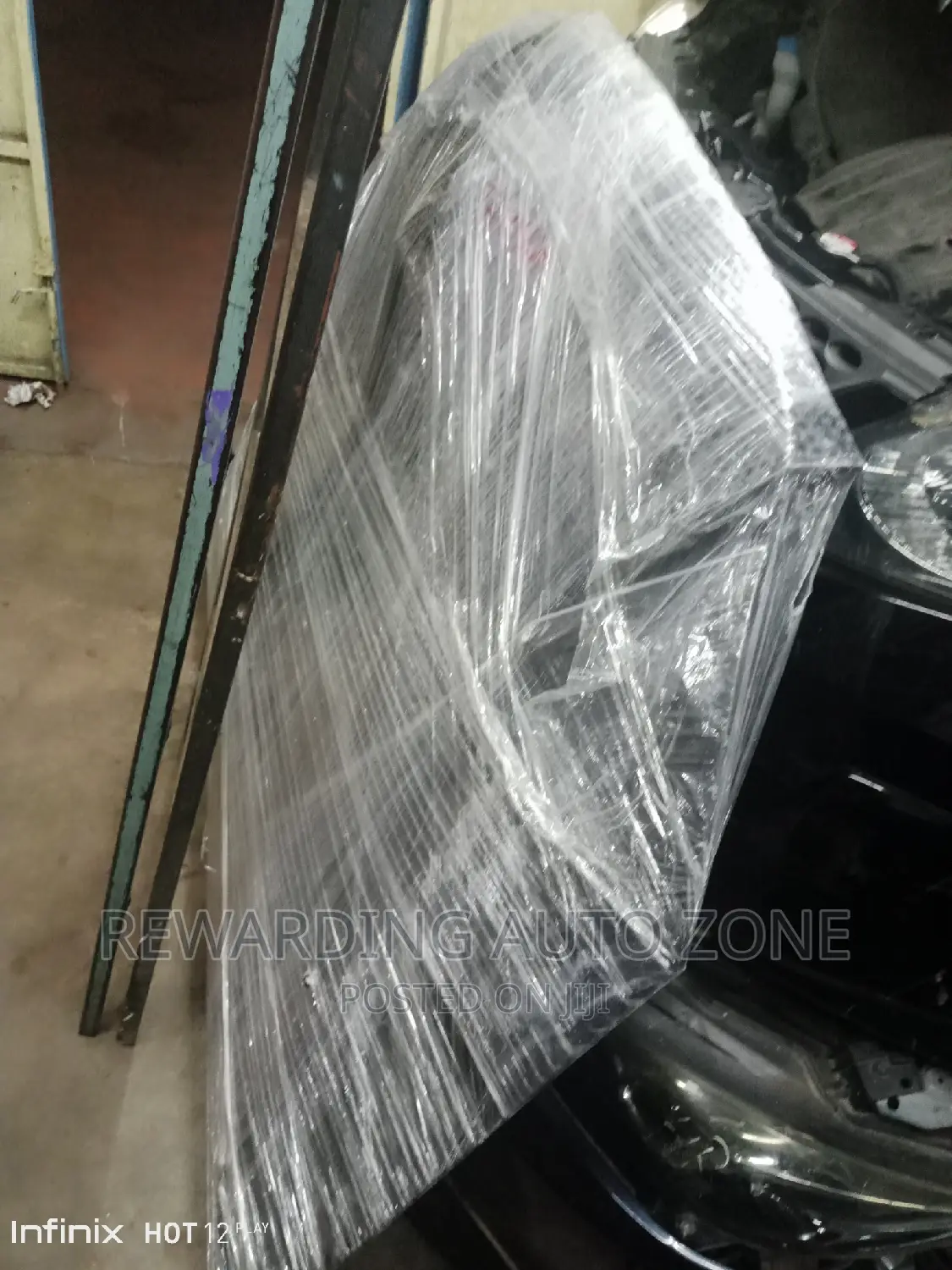 Ford Escape Bonnet.
