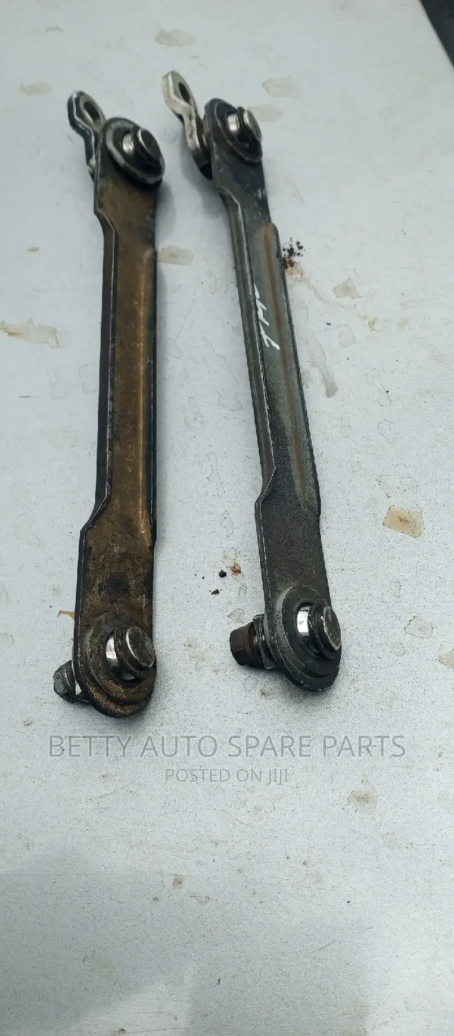 Nissan Frontier Wiper