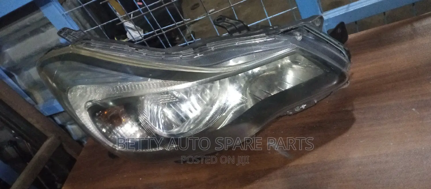 Subaru Impreza Sg5 Headlight