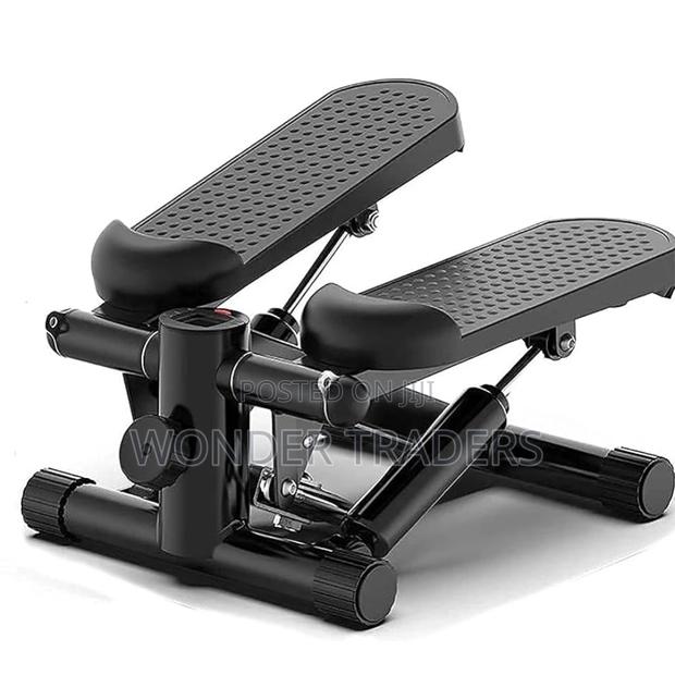 Mini Stepper With Resistance Bands. - thumbnail 3