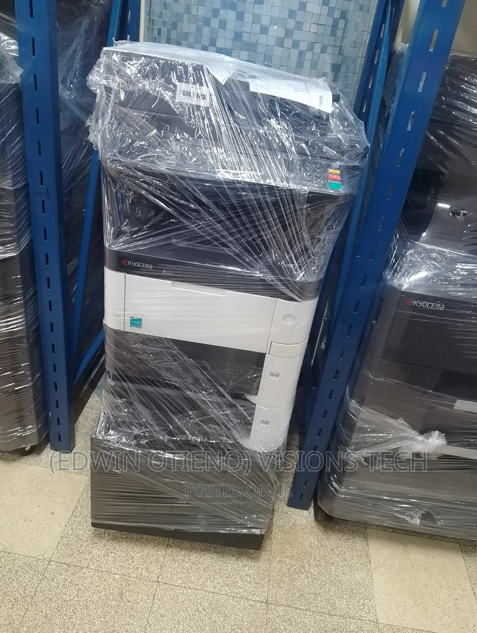 A4 Size Kyoecra Ecosys M3540idn (2 Trays Trolley)