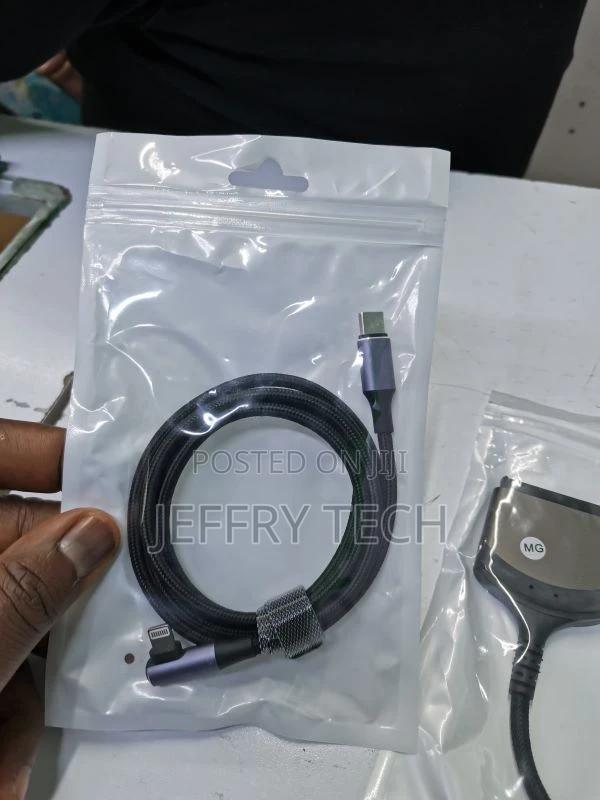 USB C to Lightning Cable Right Angle Mfi Certified 20W PD Fa - main view