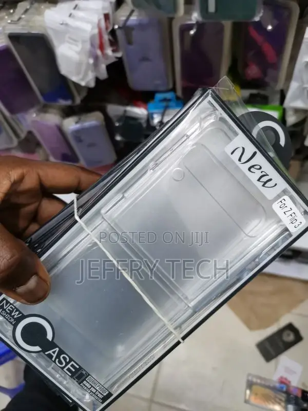 Samsung Galaxy Z Flip3/Z Flip5 Slim Shockproof Clear Case