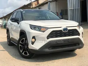 Toyota RAV4 2019 White