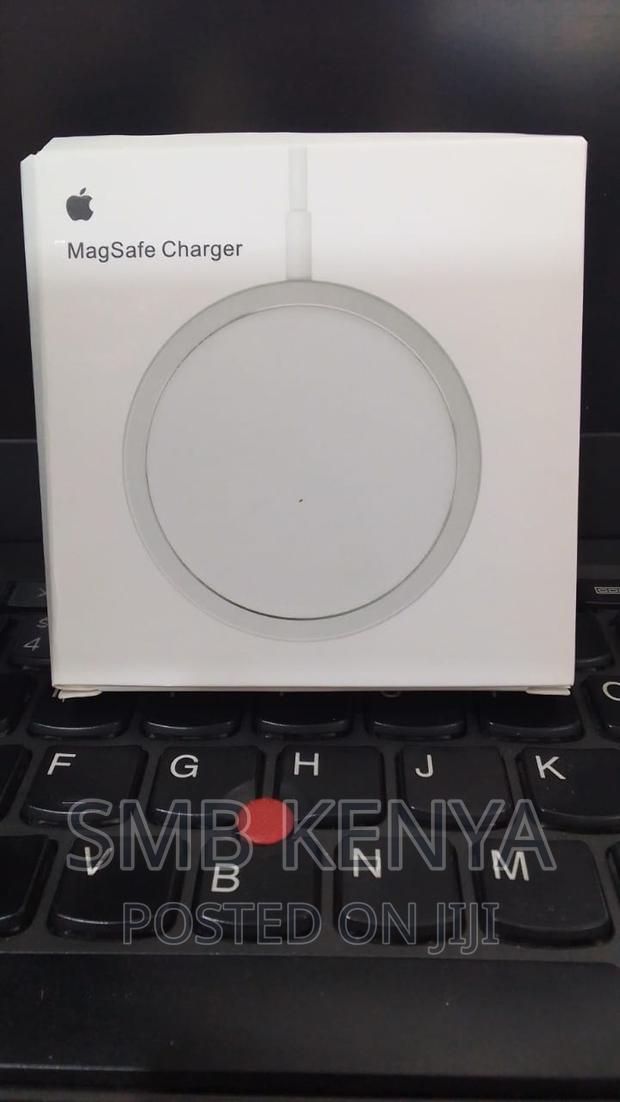 Magsafe Wireless Charger For iPhones - thumbnail 2