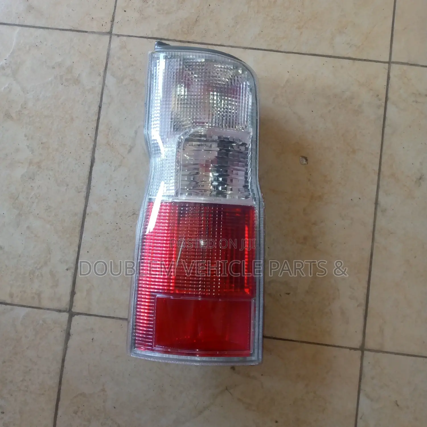 Tail Lamp/ Rear Lamp Nissan Caravan/Urvan E25