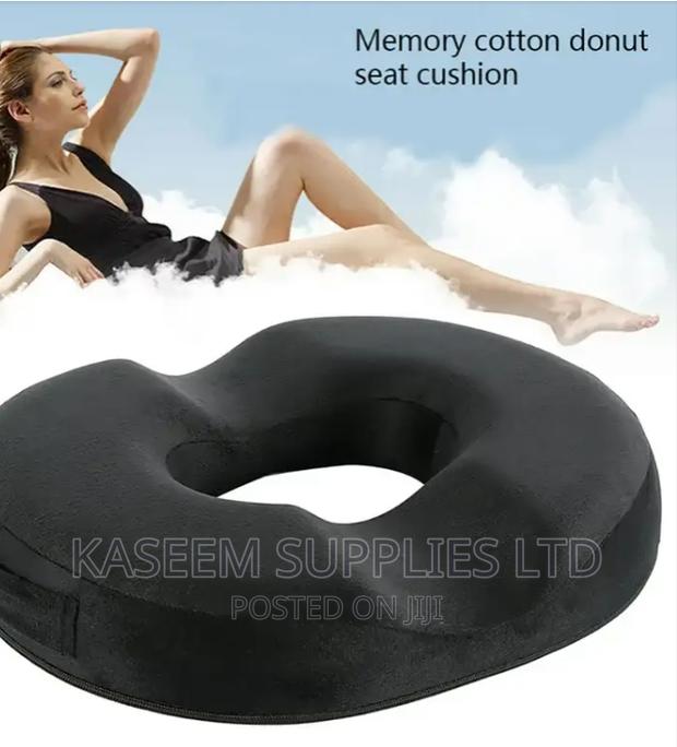 Flamingo Premium Ring Cushion - main view