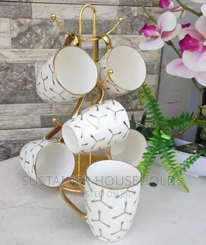 Modern *Classy Gold Mugs