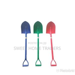 Generic Steel Shovels - main view