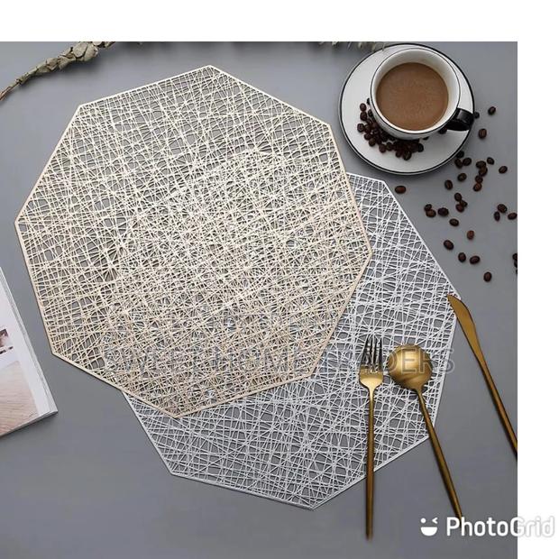 Generic Dining Table Mats 6 Pieces Non Woven - main view