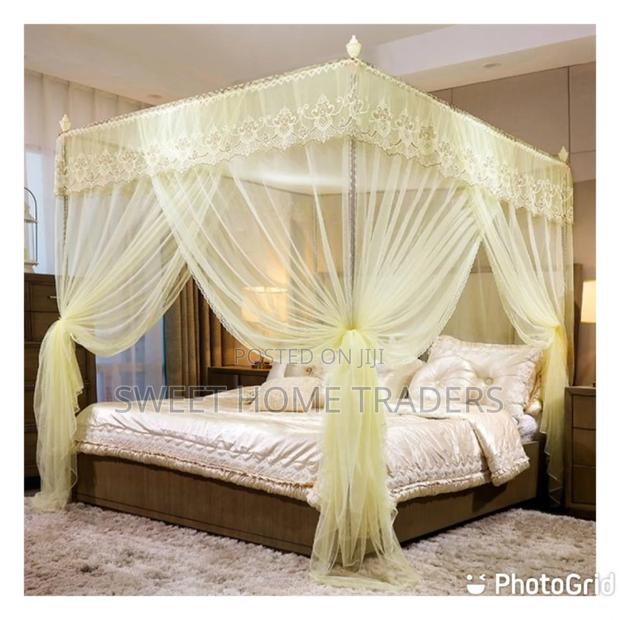 Four Stand Mosquito Net - main view