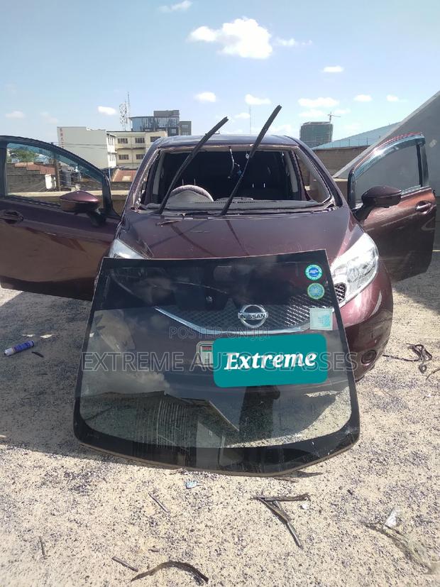 Windscreen Repair and Replacement - thumbnail 10