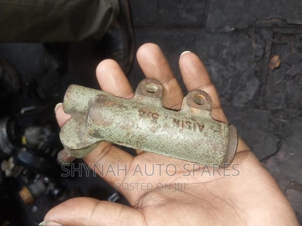 Slave Cylinder Toyota E.T.C - thumbnail 2
