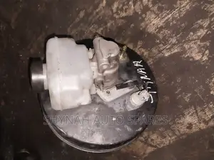 Toyota Hiace 7l Brake Master Cylinder and Booster Complete