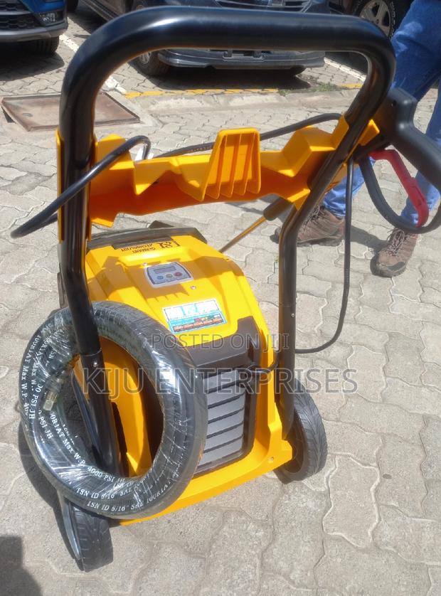 Industrial High Pressure Washer Machine Available