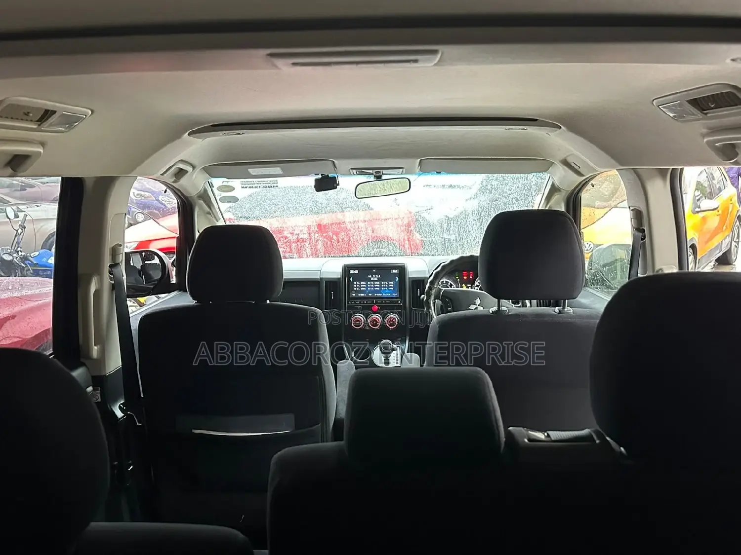 Mitsubishi Delica 2016 Black
