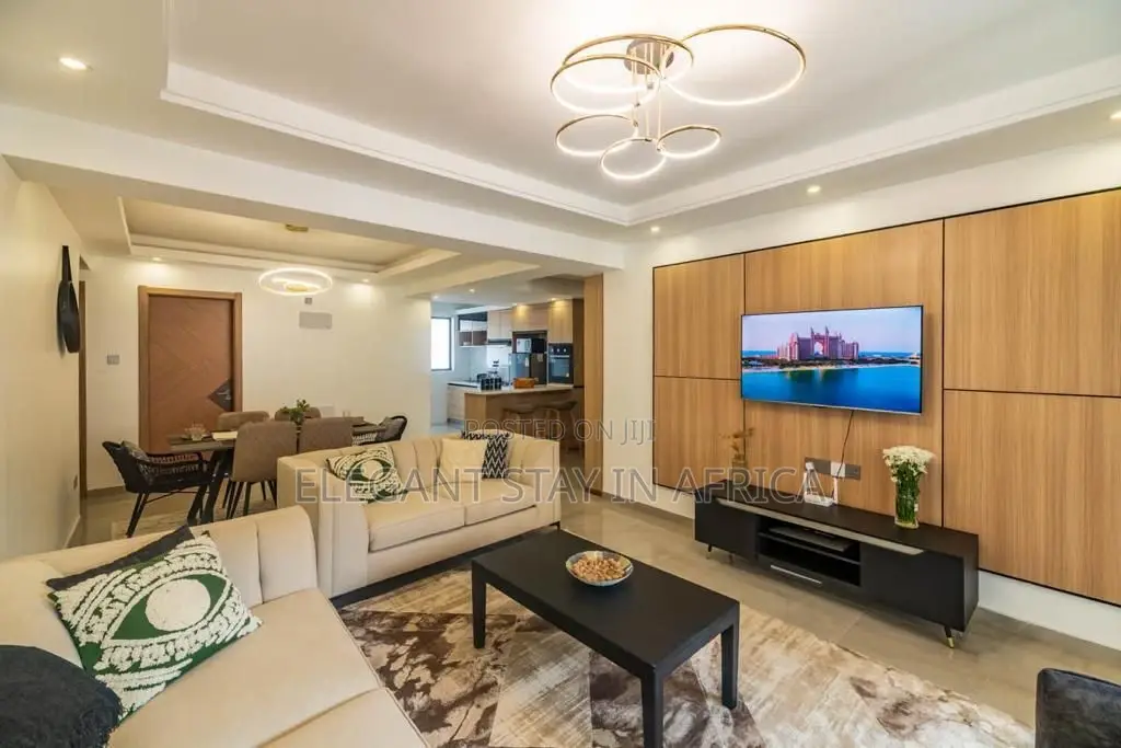 Luxurious 3bedroom Airbnb in Riverside at 22000 Per Day