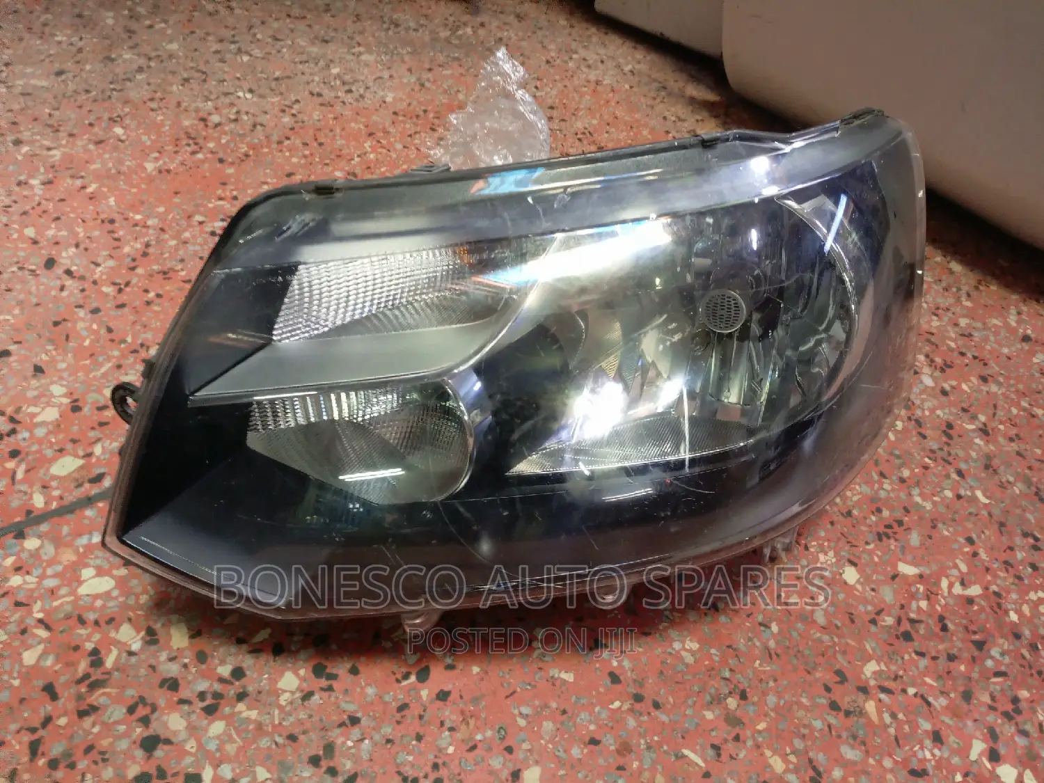 Volkswagen Transporter New Model Left Headlight Assembly