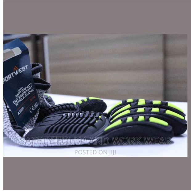 Cut Resistant Gloves Anti Impact - thumbnail 2