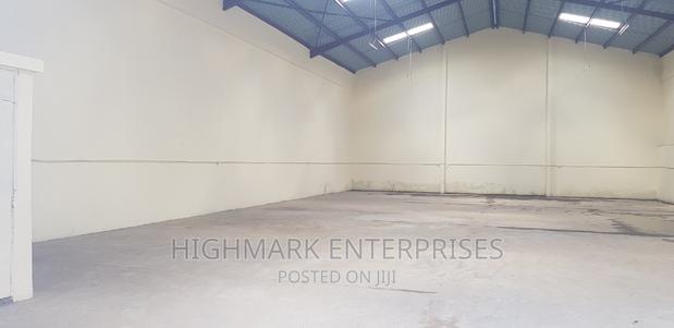 6000 Sq Feet Godown to Let - thumbnail 3