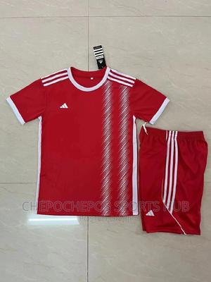 Red Quality Football Kits - thumbnail 2