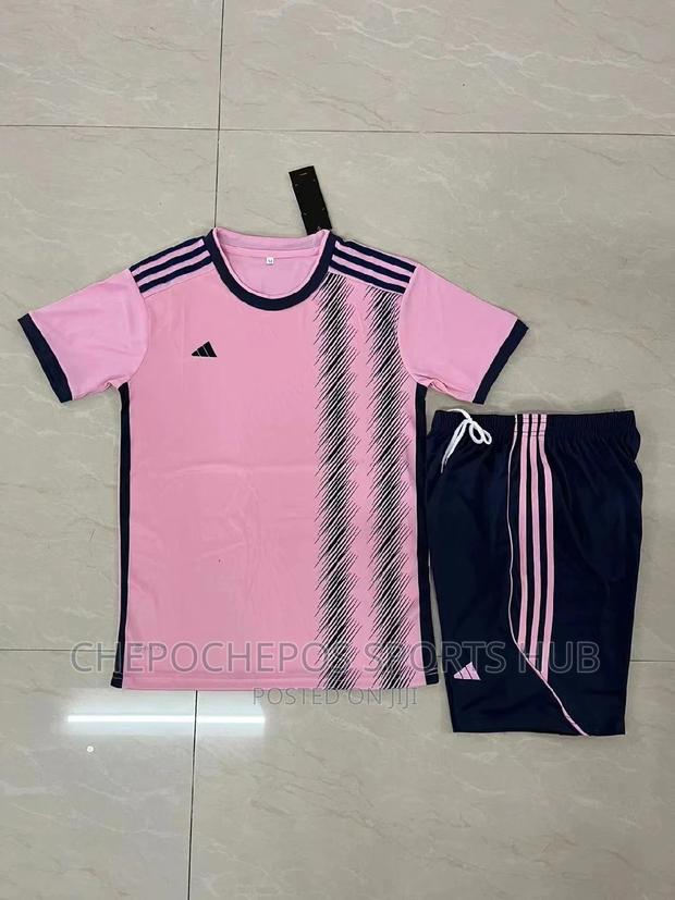 Quality Football Jerseys - main view