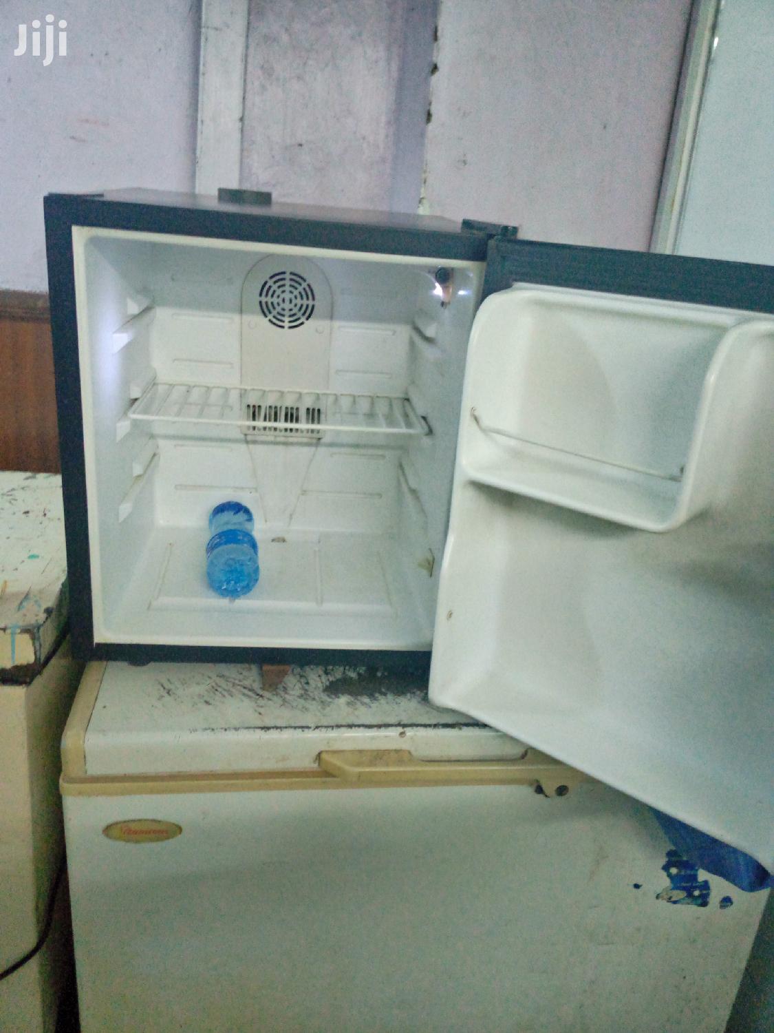 Min Single Door Fridge