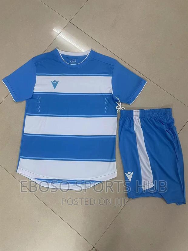 Football Uniforms Brand New Design - thumbnail 4