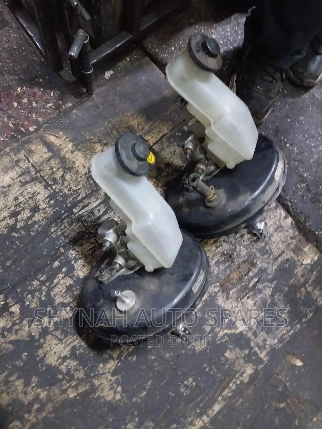 Toyota Ractis Brake Master Cylinder And Booster Complete