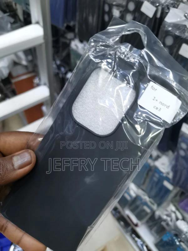 Silicone Back Cover for Oneplus Nord CE 3 - thumbnail 3