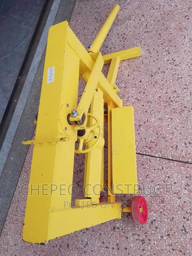 Heavy Duty Cabro Cutter - thumbnail 3