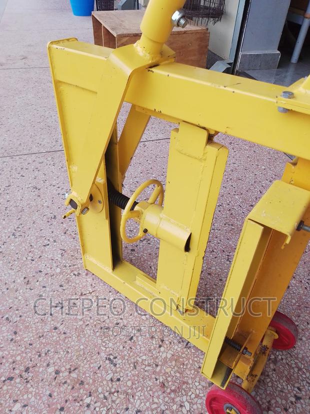 Heavy Duty Cabro Cutter - thumbnail 5