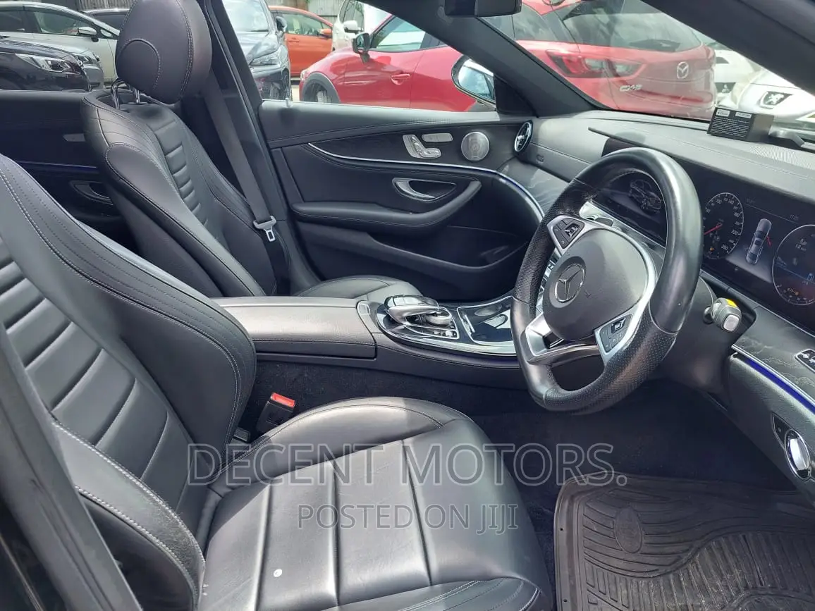 Mercedes-Benz E250 2017 Black