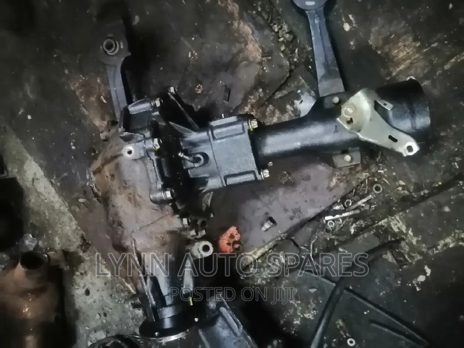 Toyota Hilux Vigo Front Differential Diff