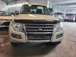 Mitsubishi Pajero V80 3.2 DI-D 2016 White