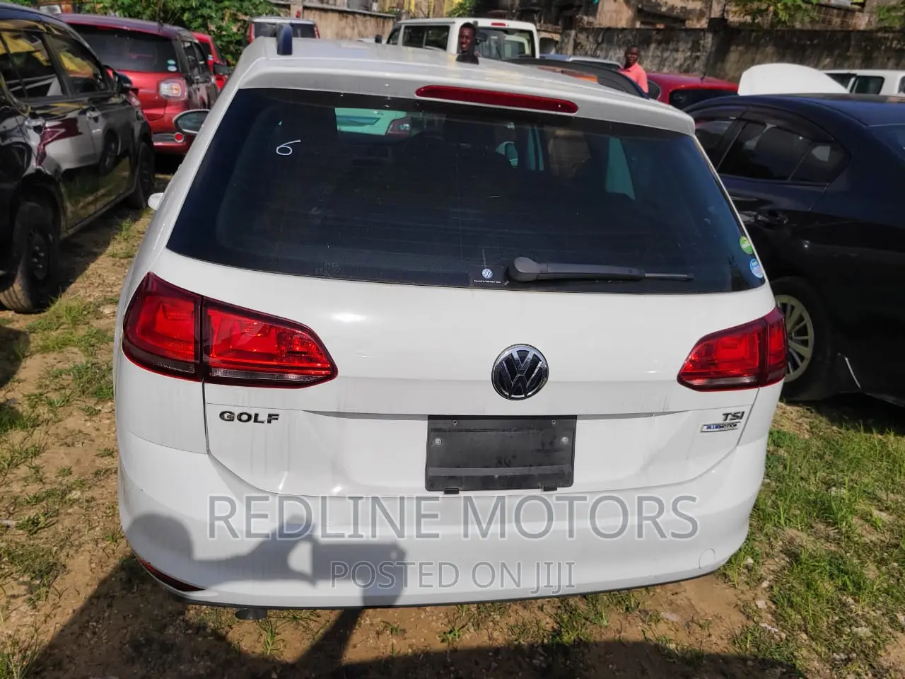 Volkswagen Golf TSI 2-Door FWD 2016 Pearl