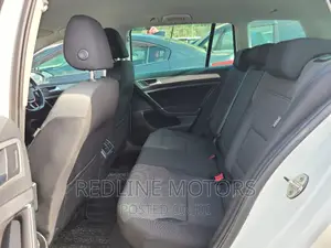 Volkswagen Golf TSI 2-Door FWD 2016 Pearl