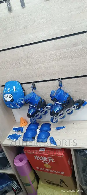 Adjustable in-Line Skate Shoes for Kids, Teens and Adults