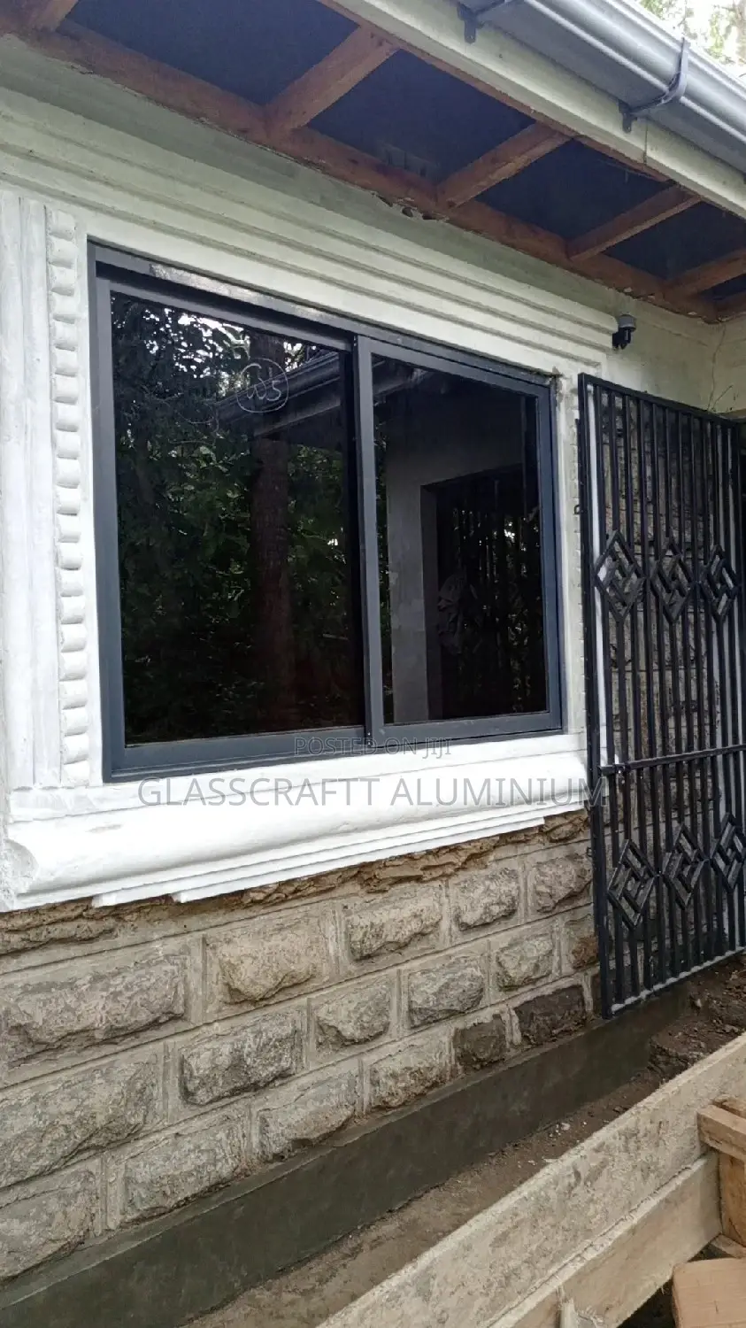 Sliding Aluminum Balcony Window