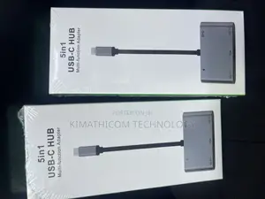 USB -C Hub Multifunctional Adapter 5in1
