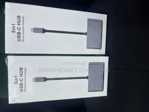 USB -C Hub Multifunctional Adapter 5in1