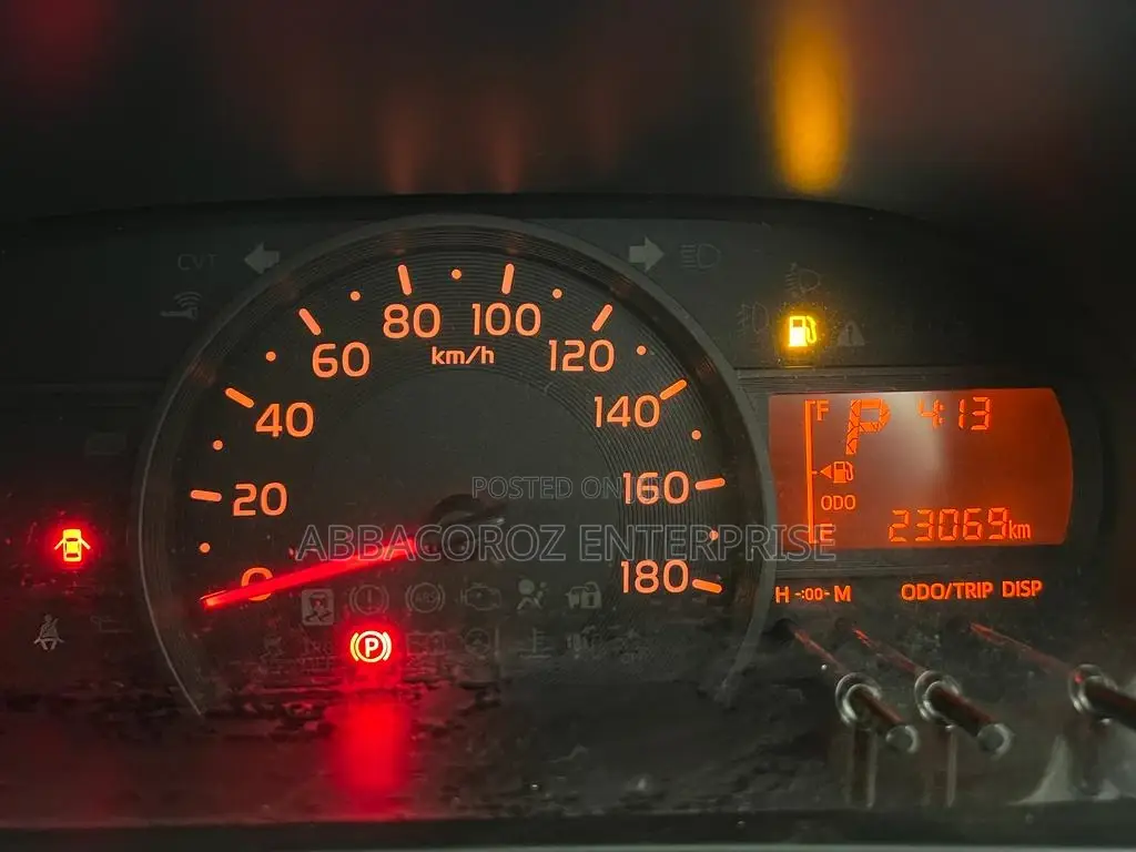 Toyota Passo 2016 Silver