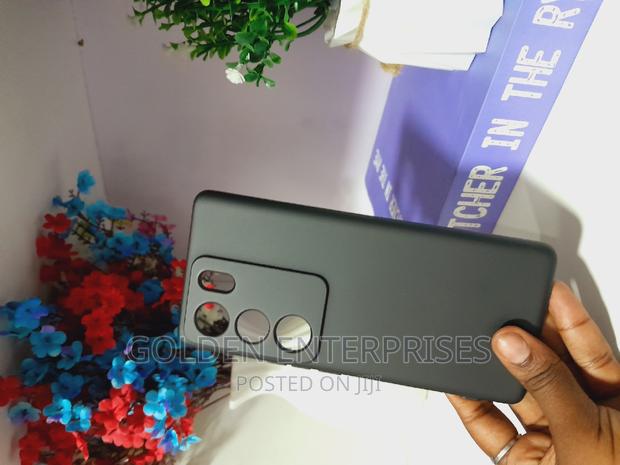 Vivo V29 5G - main view