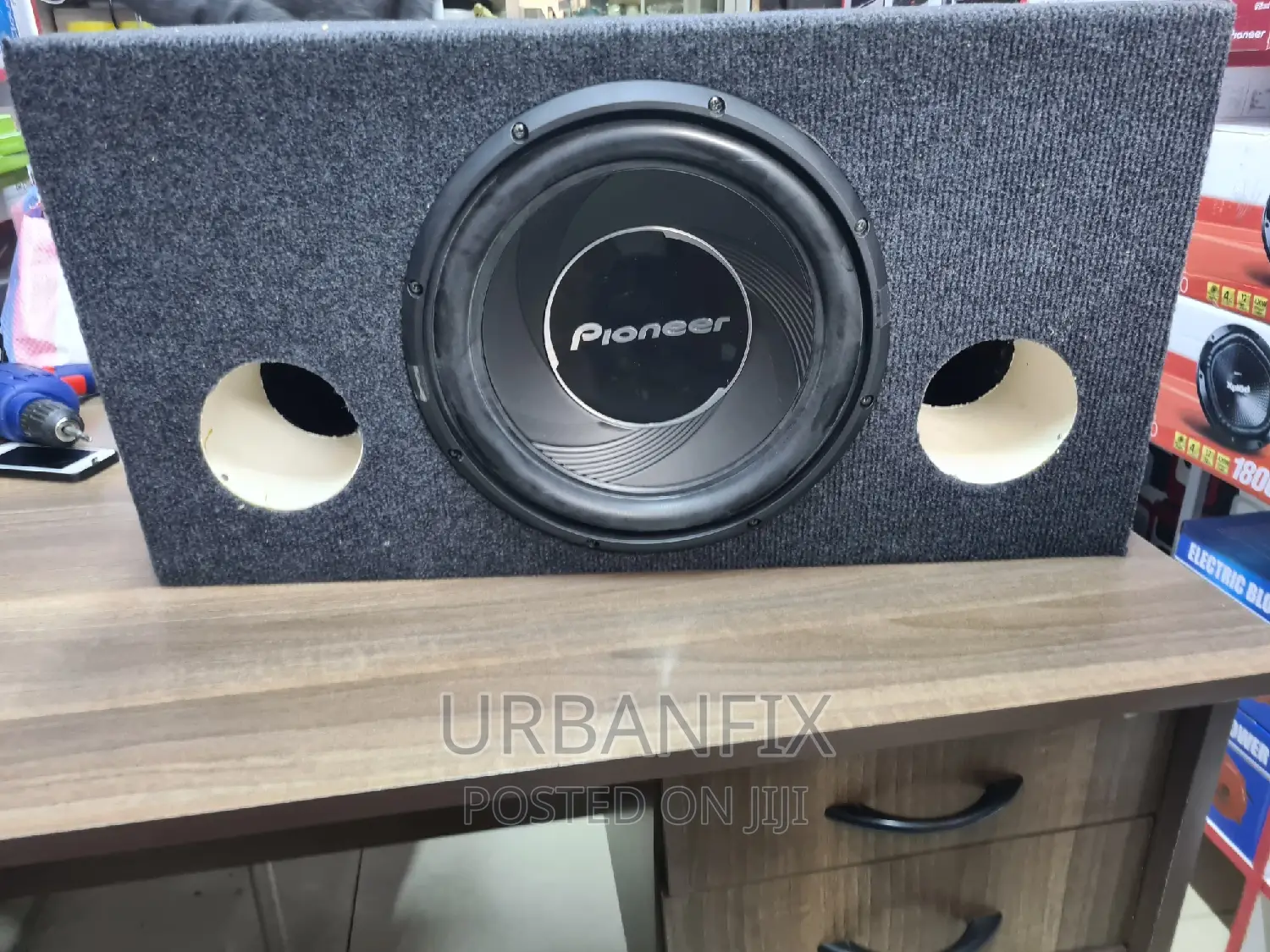 Pioneer 1400 Watts Bass Woofer With Double Breather Cabinet
